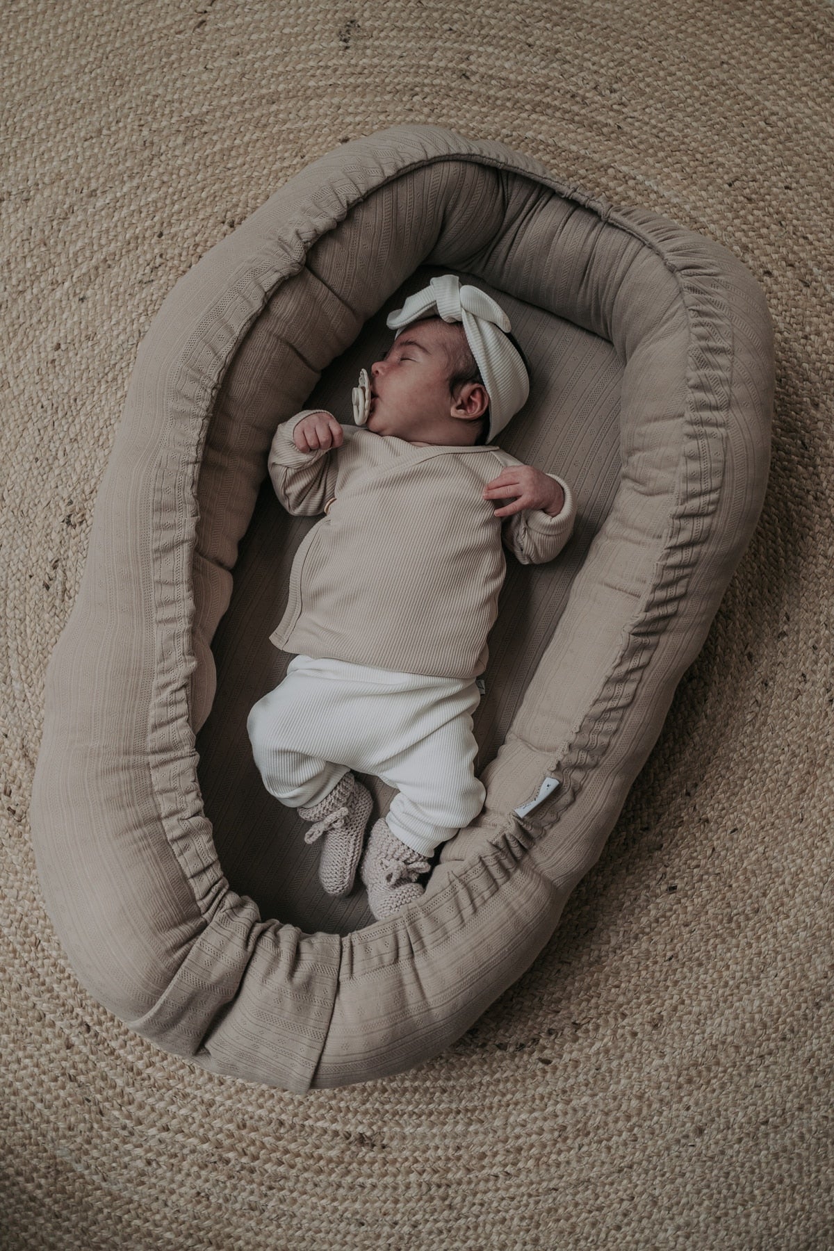 Liefiess babynestje taupe pointelle